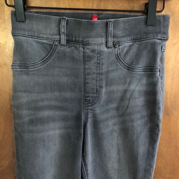 Spanx Gray High Rise Skinny Jeans Stretchy Pull On Shapewear Denim Elastic Comfy - Picture 3 of 13